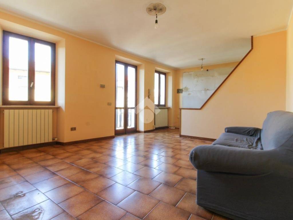 appartamento in vendita a Gavardo in zona Sopraponte