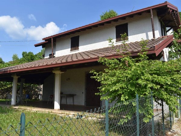 casa indipendente in vendita a Gavardo