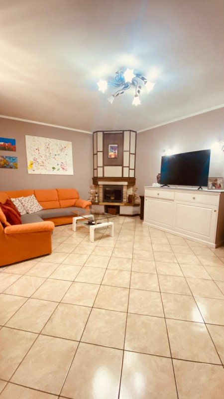 casa indipendente in vendita a Gavardo