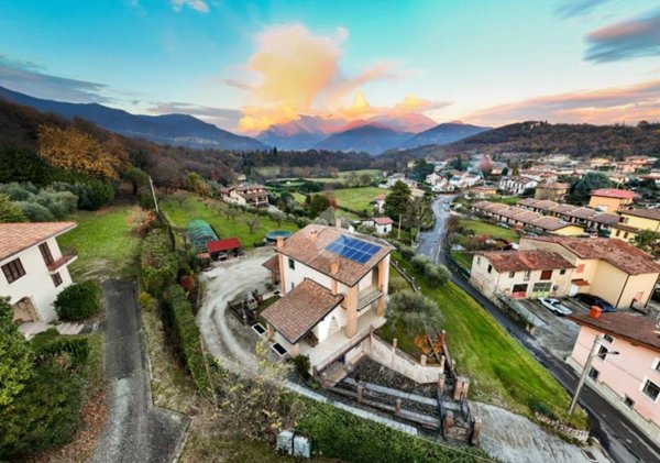 casa indipendente in vendita a Gavardo