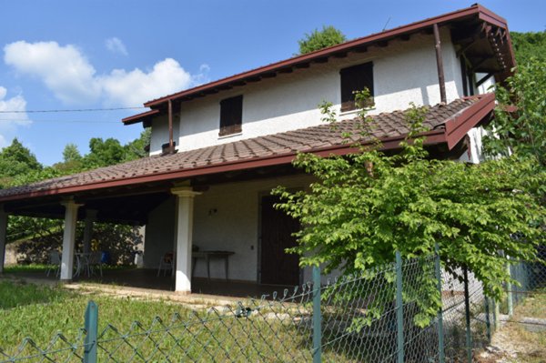 casa indipendente in vendita a Gavardo