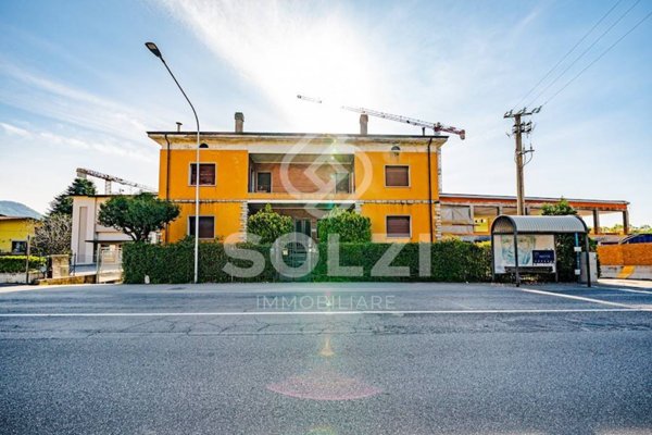 casa indipendente in vendita a Gavardo
