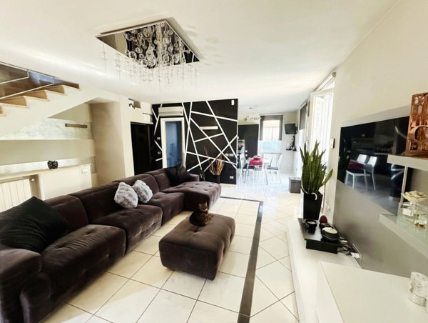 casa indipendente in vendita a Gavardo in zona Sopraponte