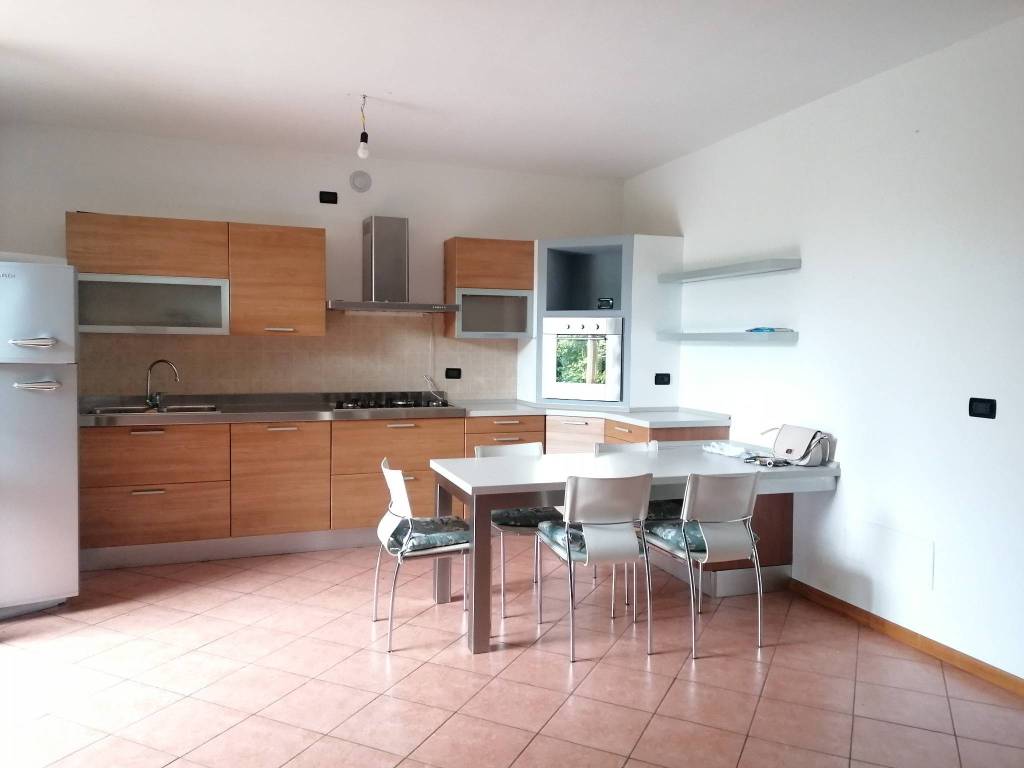 casa indipendente in vendita a Gavardo in zona Sopraponte