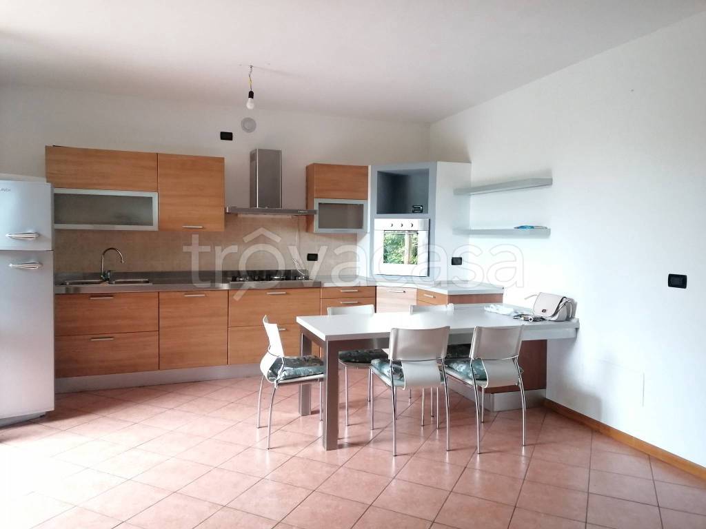 casa indipendente in vendita a Gavardo
