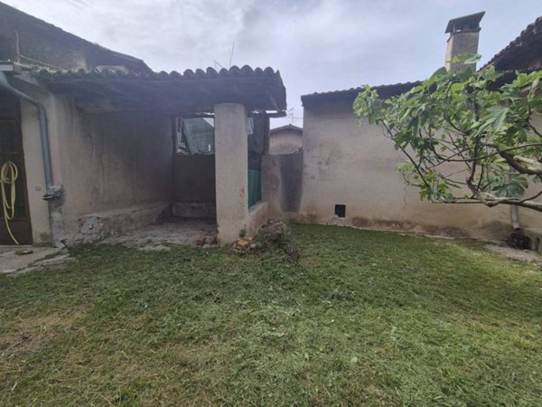 casa indipendente in vendita a Gavardo in zona Sopraponte