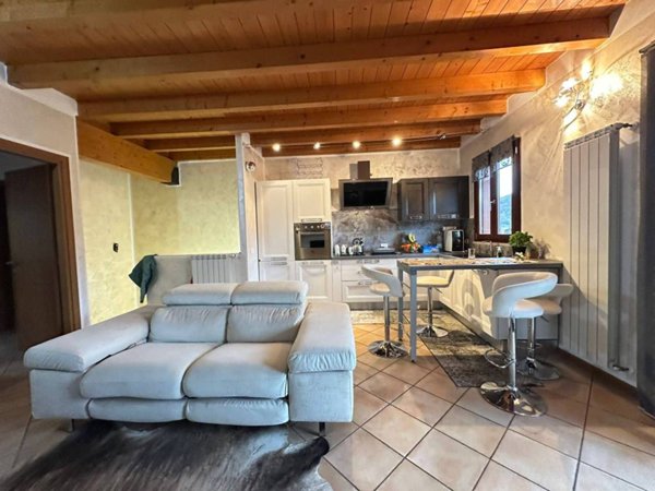casa indipendente in vendita a Gavardo