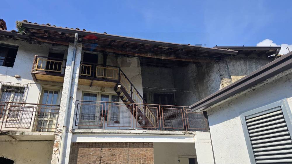 casa indipendente in vendita a Gavardo in zona Sopraponte