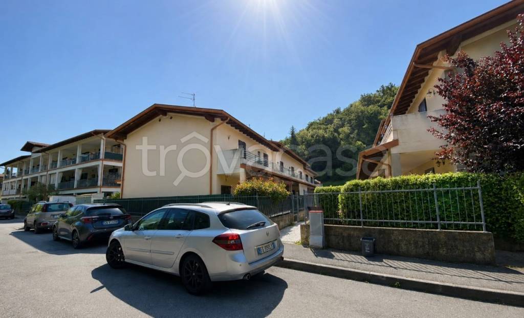 casa indipendente in vendita a Gavardo in zona Sopraponte