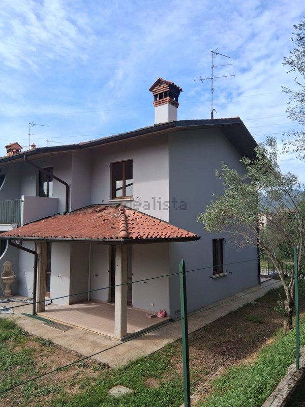 casa indipendente in vendita a Gavardo in zona Sopraponte