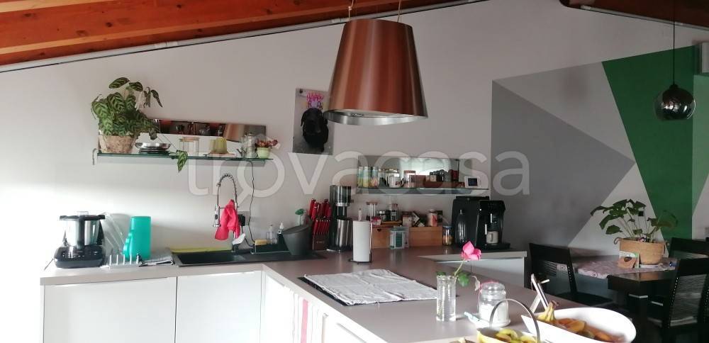 appartamento in vendita a Gavardo in zona Sopraponte