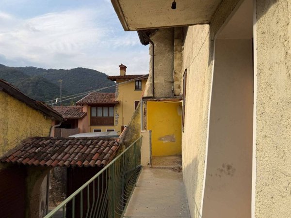 casa indipendente in vendita a Gavardo
