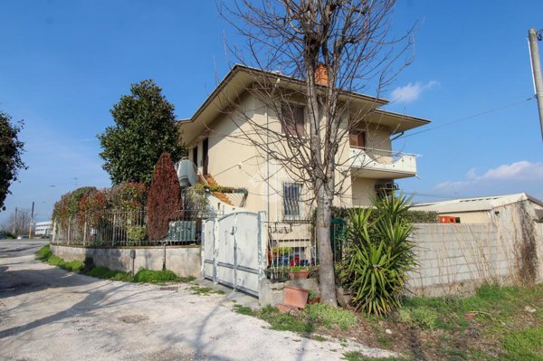 appartamento in vendita a Ghedi in zona Belvedere