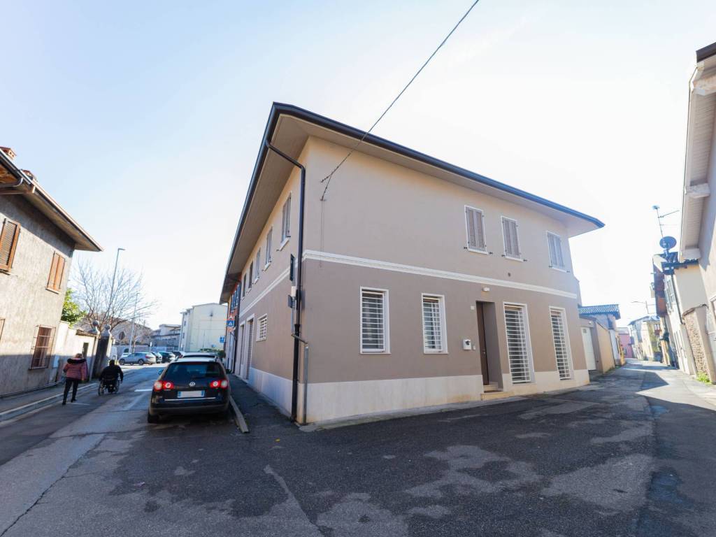 appartamento in vendita a Ghedi