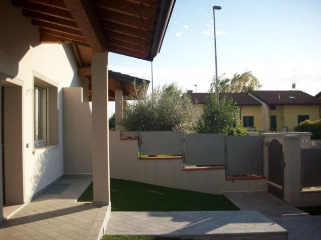 casa indipendente in vendita a Ghedi