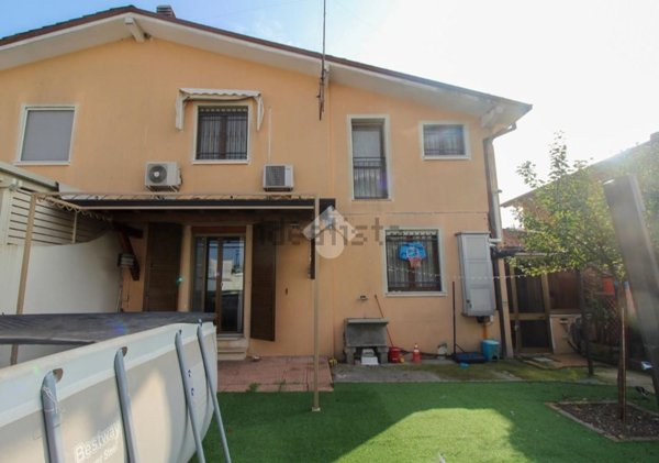 casa indipendente in vendita a Ghedi