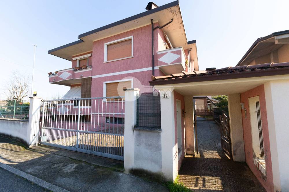 appartamento in vendita a Ghedi