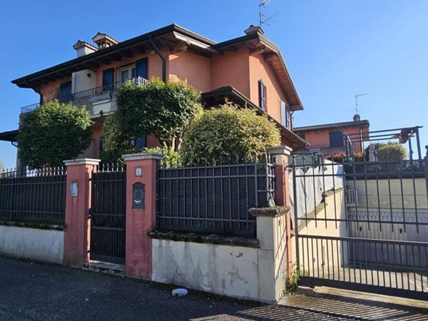 casa indipendente in vendita a Ghedi
