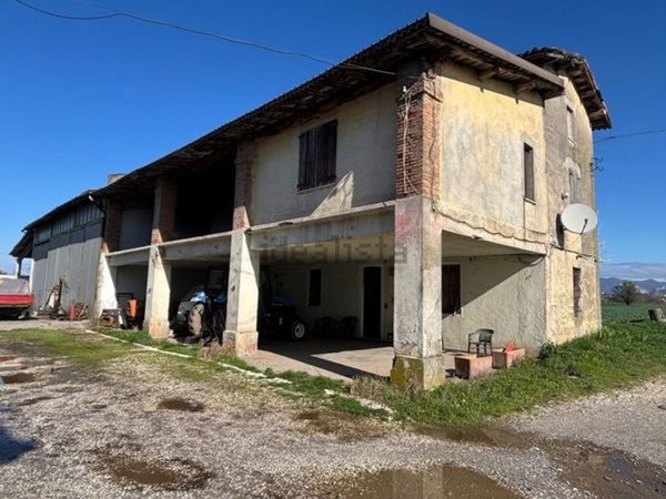 casale in vendita a Ghedi