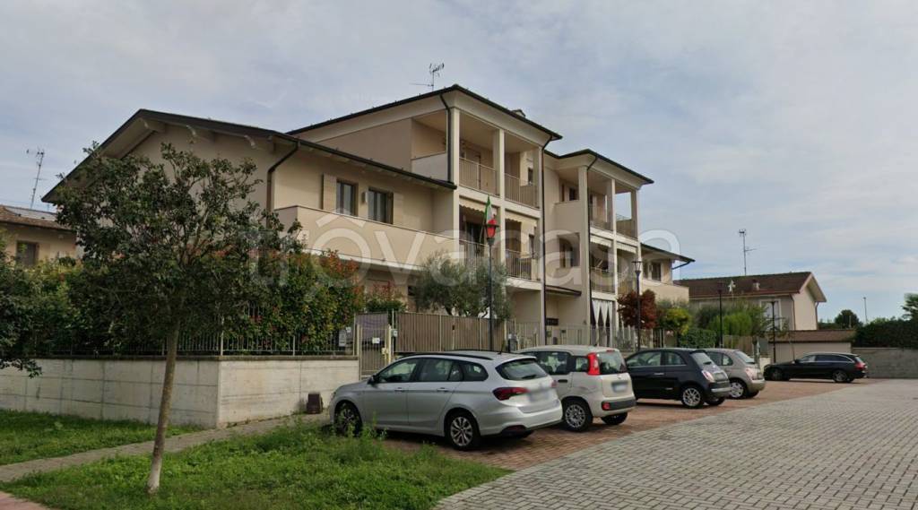 appartamento in vendita a Ghedi