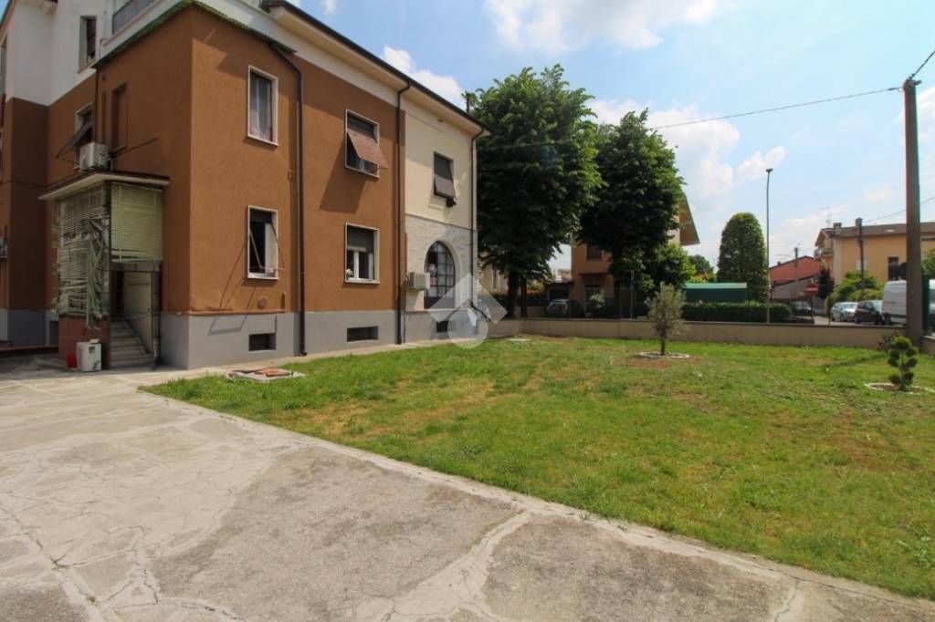 appartamento in vendita a Ghedi