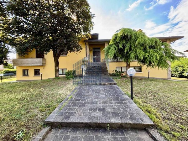casa indipendente in vendita a Ghedi