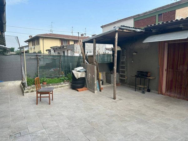 casa indipendente in vendita a Ghedi