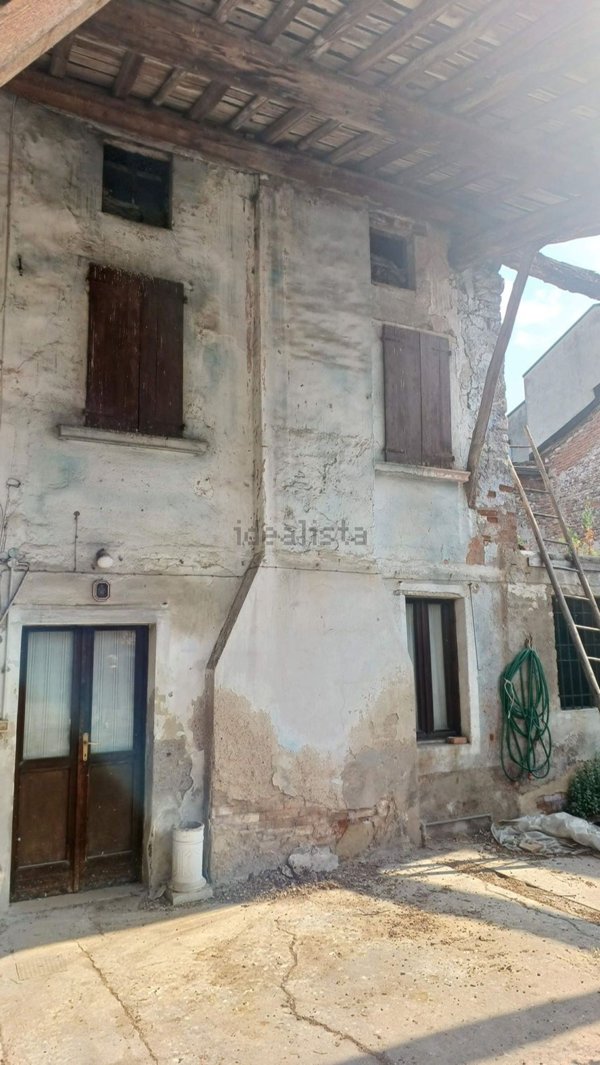 casa indipendente in vendita a Ghedi