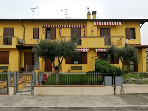 casa indipendente in vendita a Ghedi