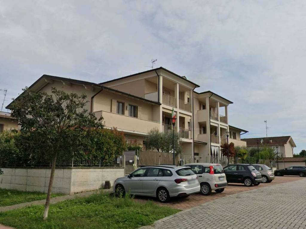 appartamento in vendita a Ghedi