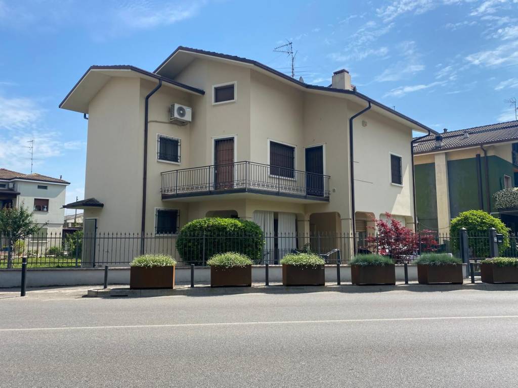 appartamento in vendita a Ghedi