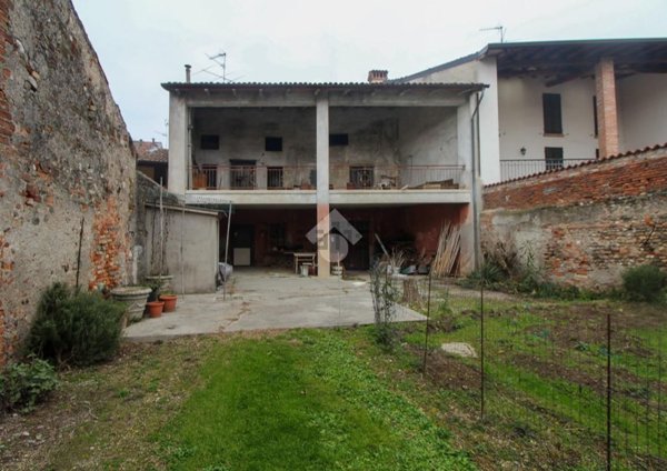 casa indipendente in vendita a Ghedi