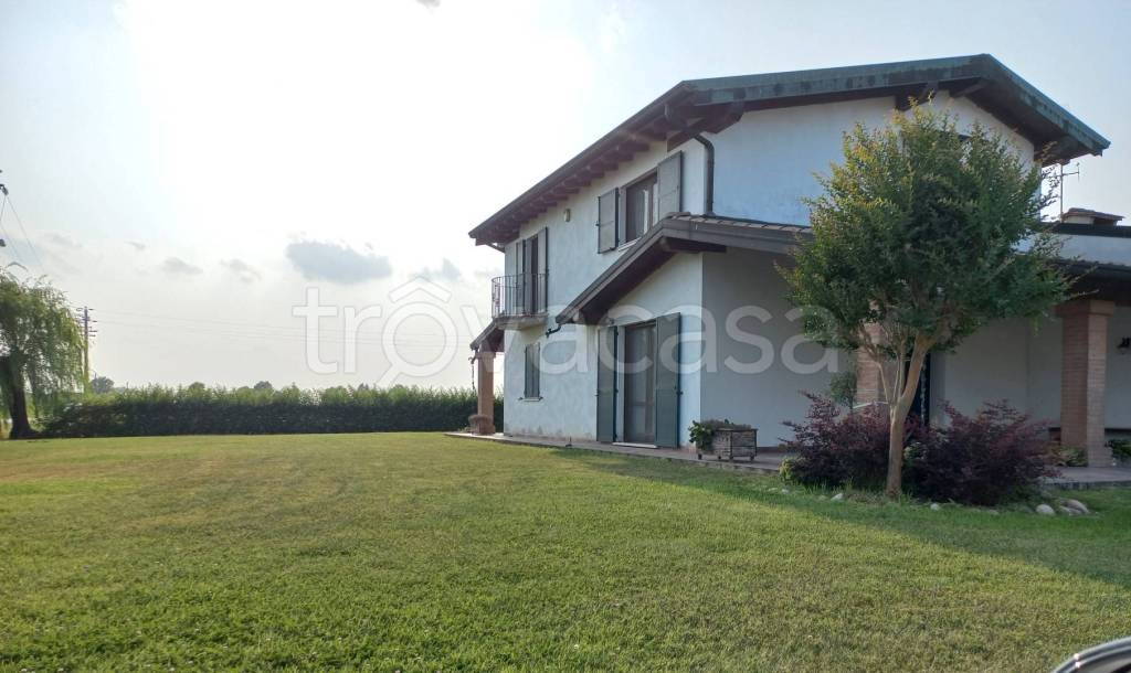 casa indipendente in vendita a Ghedi
