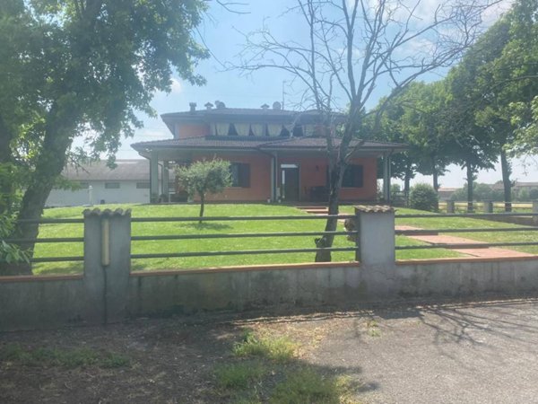 casa indipendente in vendita a Ghedi