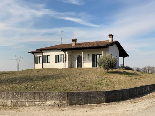 casa indipendente in vendita a Ghedi