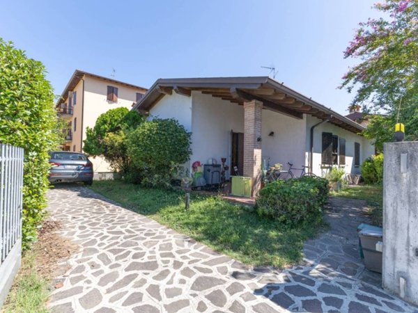 casa indipendente in vendita a Ghedi