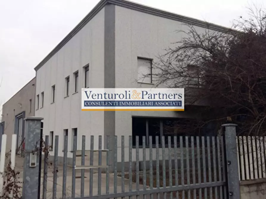locale di sgombero in vendita a Ghedi