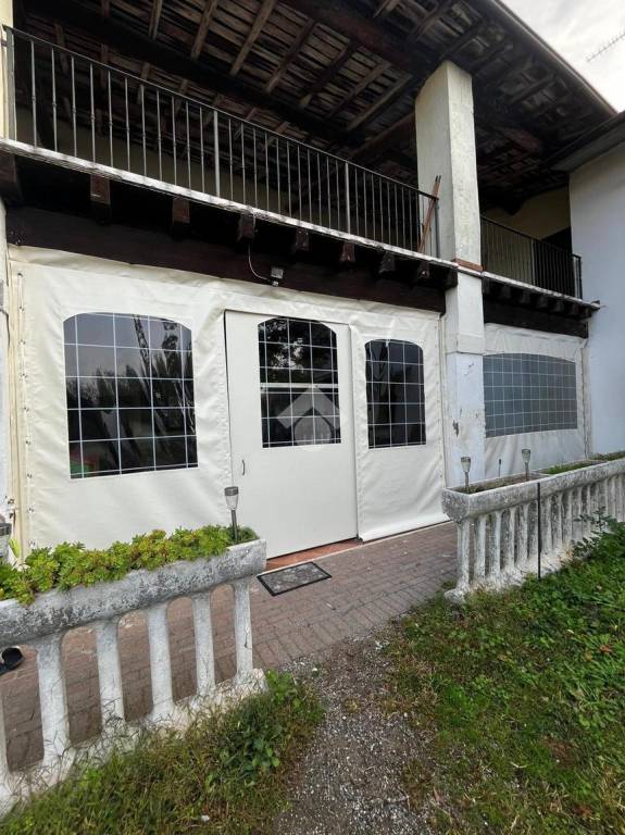 casa indipendente in vendita a Ghedi