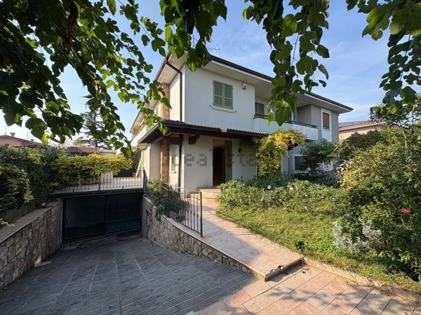 casa indipendente in vendita a Ghedi