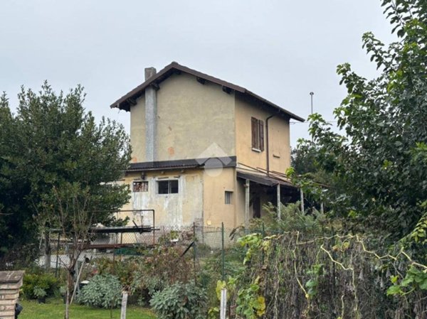 casa indipendente in vendita a Ghedi