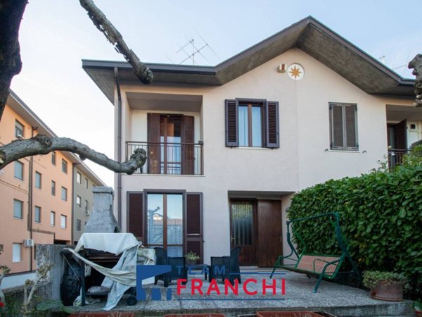 casa indipendente in vendita a Ghedi