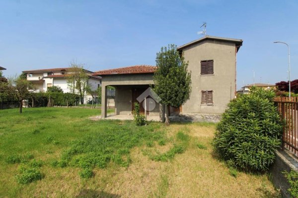 casa indipendente in vendita a Ghedi