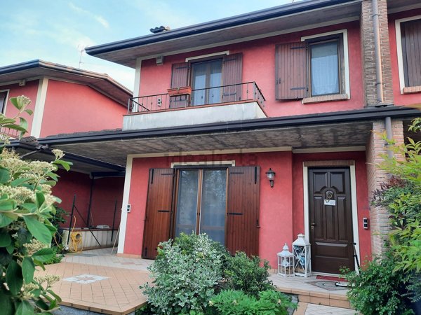 casa indipendente in vendita a Ghedi