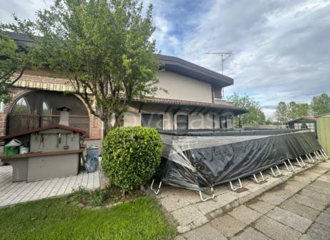 casa indipendente in vendita a Ghedi