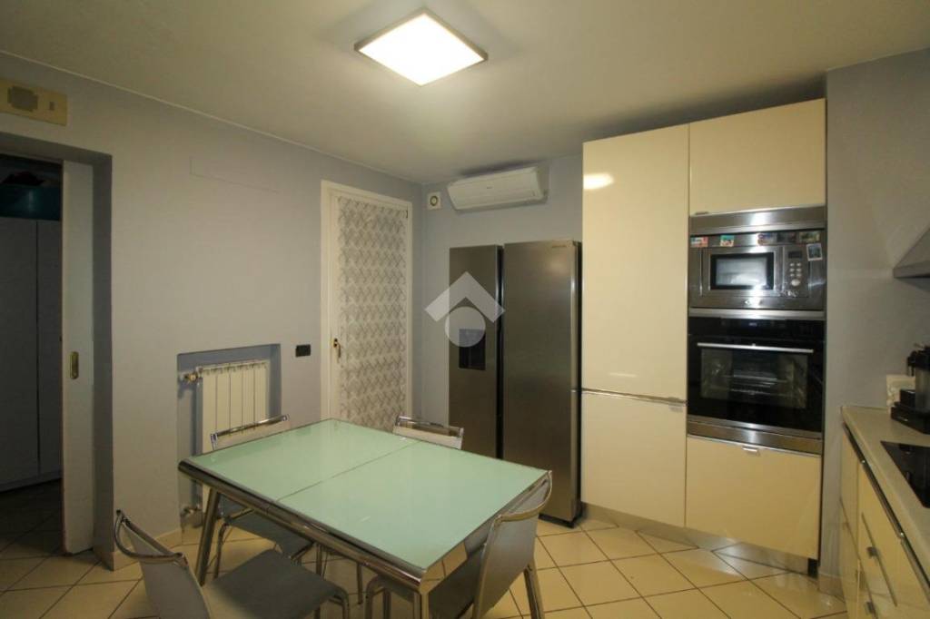 appartamento in vendita a Ghedi in zona Belvedere