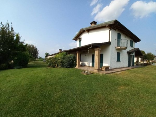 casa indipendente in vendita a Ghedi