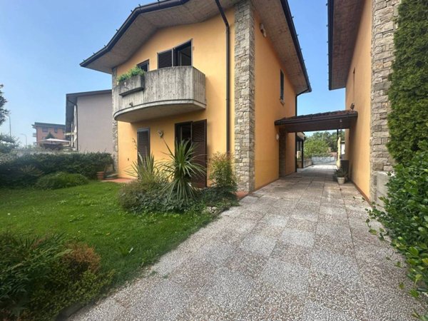 casa indipendente in vendita a Ghedi