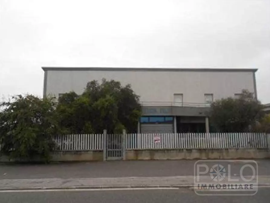 locale di sgombero in vendita a Ghedi