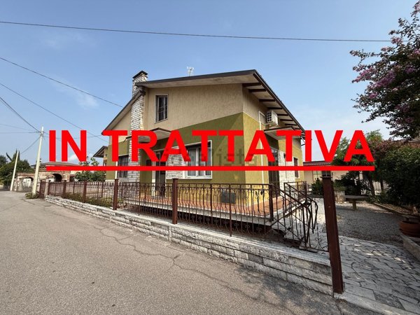 casa indipendente in vendita a Ghedi