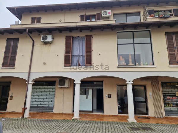 ufficio in vendita a Ghedi